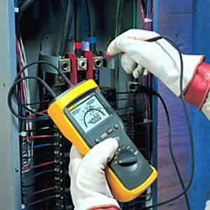 Fluke 1520 兆歐表 