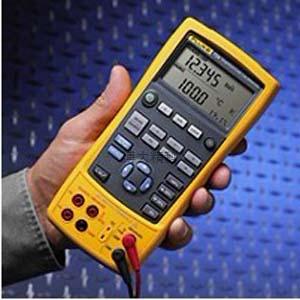 Fluke 724 溫度校準器 