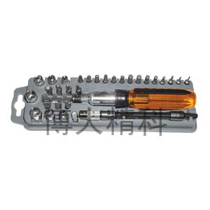 8PK-204A（33PC可反轉替換式起子套筒組公制） 